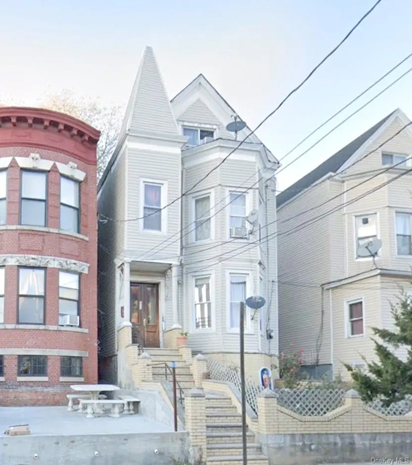 211 Sunnyside Avenue, Brooklyn, NY 11207 - #1