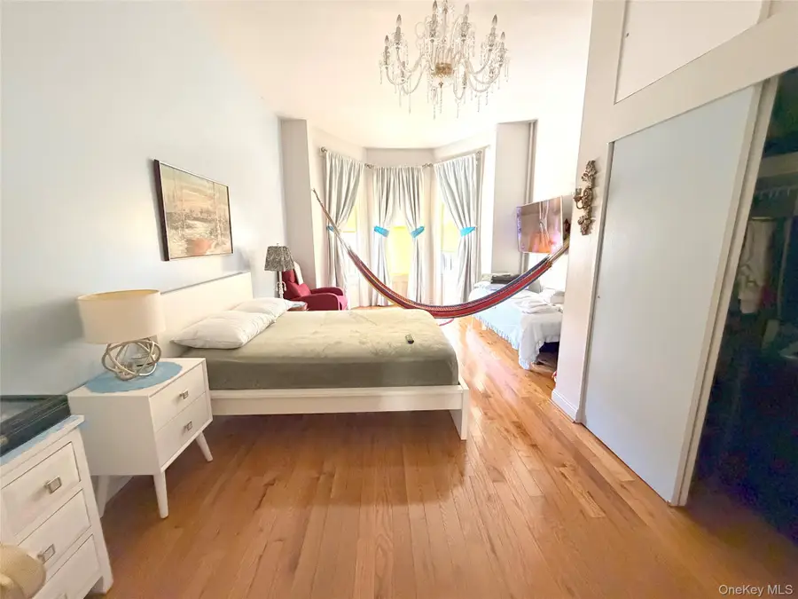 211 Sunnyside Avenue, Brooklyn, NY 11207 - #2