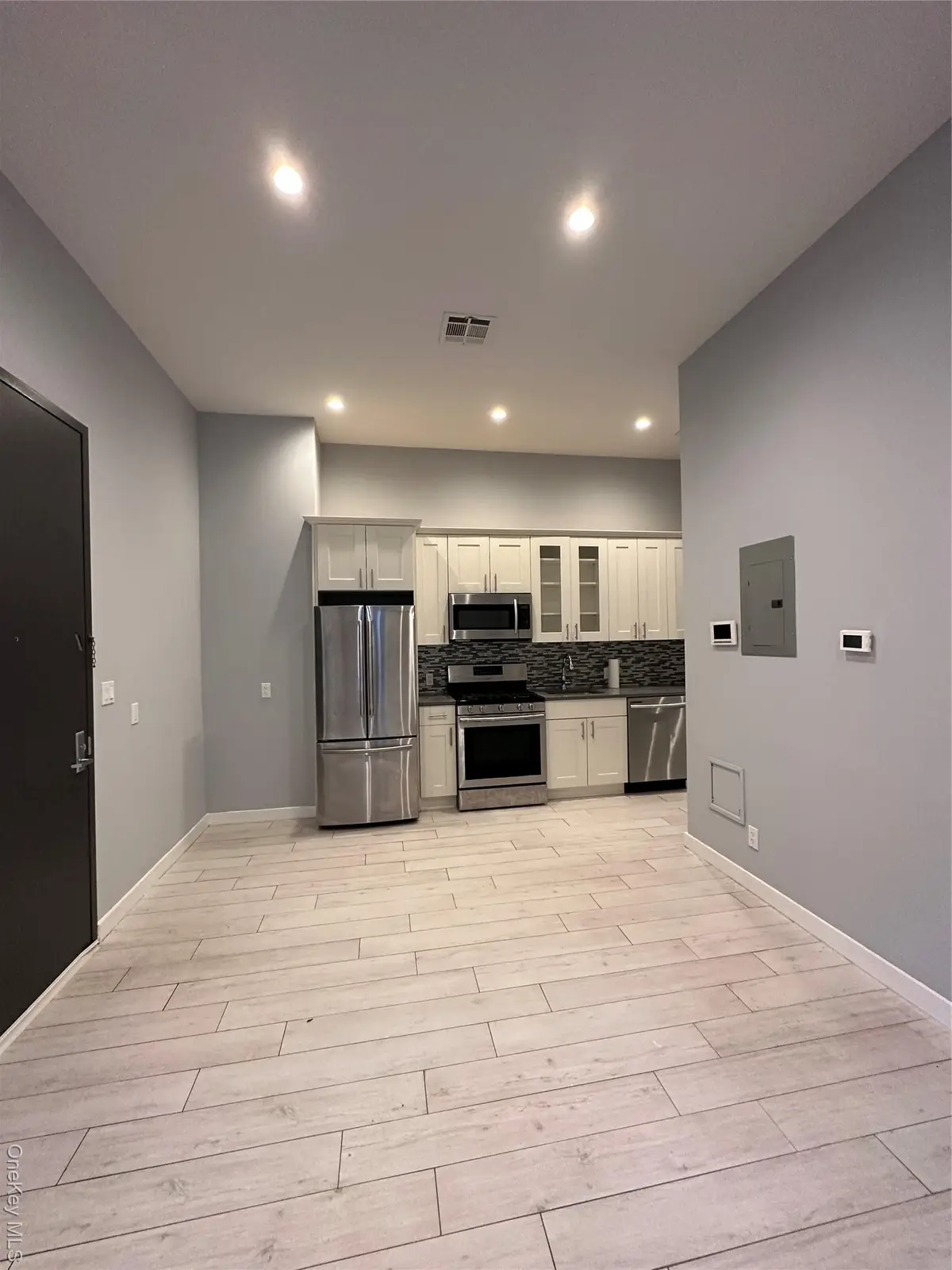 560 Riverdale Avenue, Brooklyn, NY 11207 - Image #1