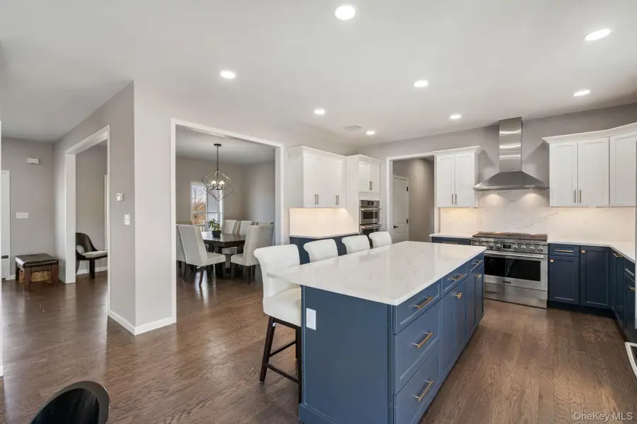 10 Harrier Ridge Drive, Wallkill, NY 12589 - Image #2