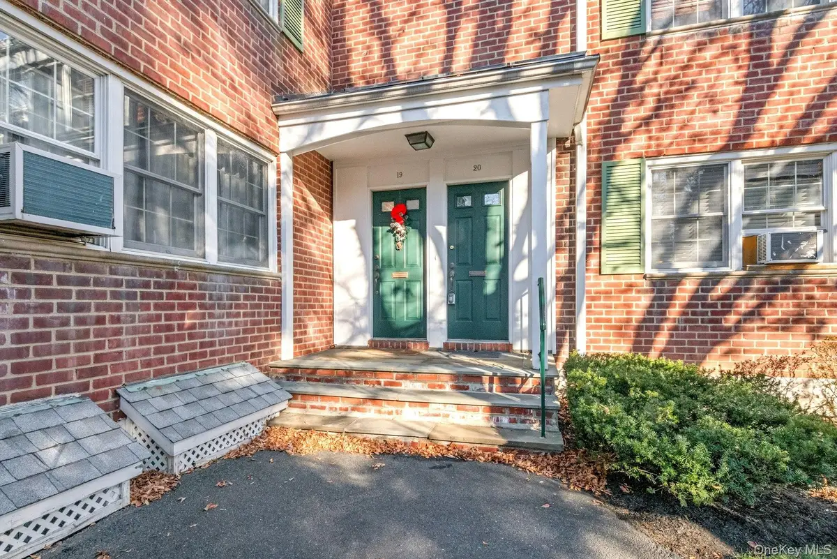 580 Bedford Road #20, Pleasantville, NY 10570 - Image #1