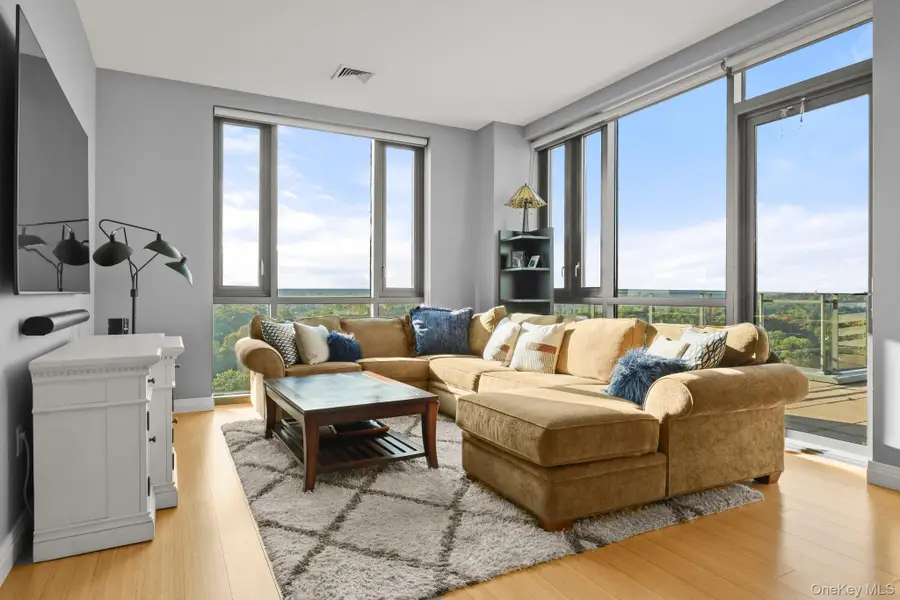 701 Ridge Hill Boulevard #PHF, Yonkers, NY 10710 - Image #2