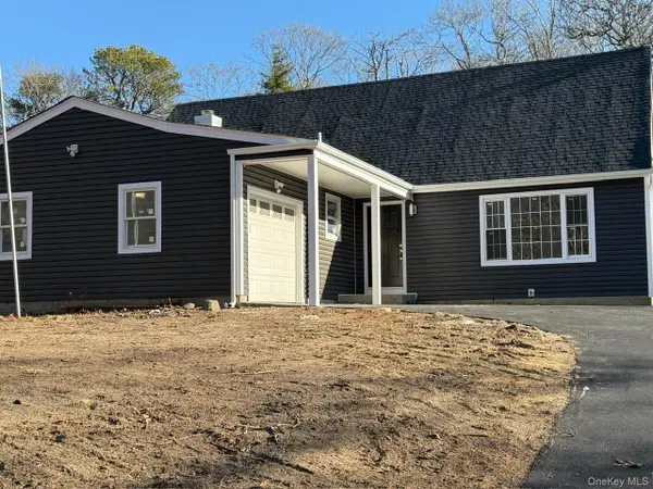 321 Smith Road, Shirley, NY 11967