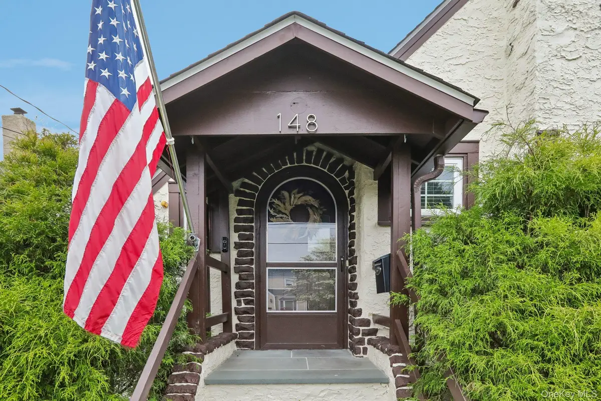 148 Chelsea Street, Hawthorne, NY 10532 - #1