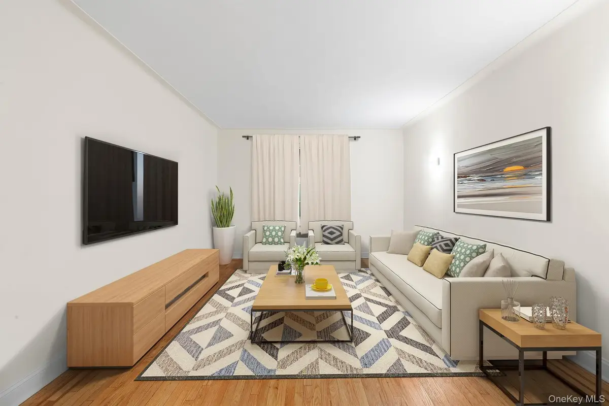 11007 73rd Road #2K, Forest Hills, NY 11375 - Image #1