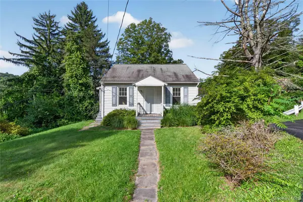 15 Hallihans Hill Road, Kingston, NY 12401