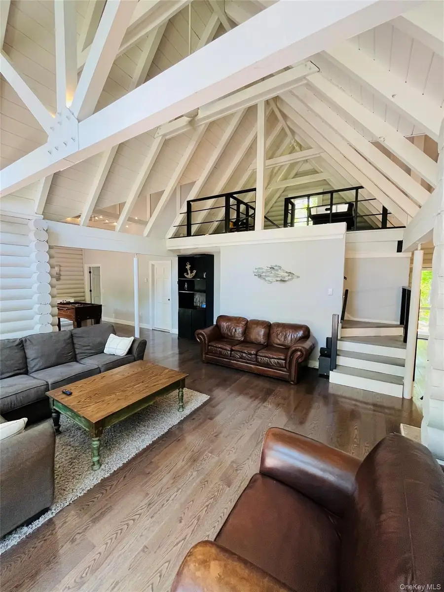 1710 Gull Pond Lane, Greenport West, NY 11937 - Image #3