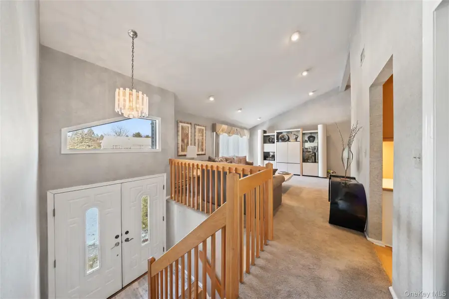 20 Mountainview Avenue, Airmont, NY 10901 - Image #2