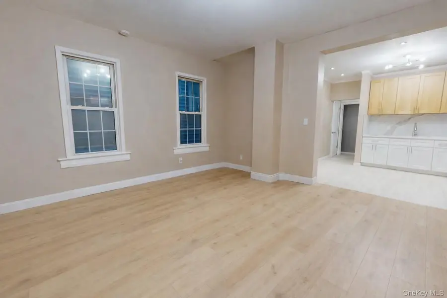 9561 115th Street, South Richmond Hill, NY 11419 - Image #3