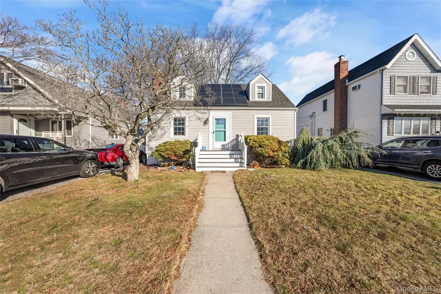 222 Lido Parkway, Lindenhurst, NY 11757 - Image #3