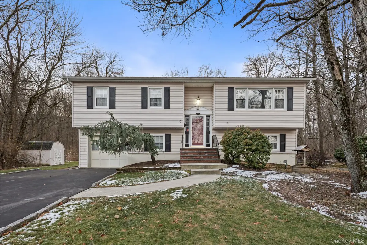 10 Moorea Court, Garnerville, NY 10923 - Image #1