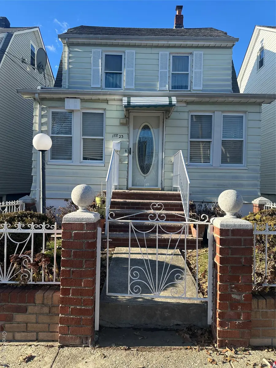 18823 Mangin Avenue, Saint Albans, NY 11412 - Image #3