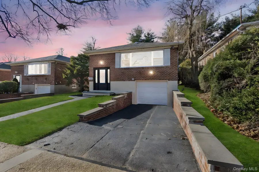 73-30 244th Street, Little Neck, NY 11362 - Image #3