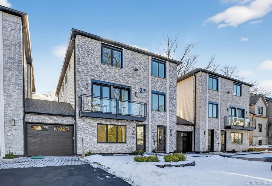 27 Ellish Parkway #202, Spring Valley, NY 10977 - Image #2