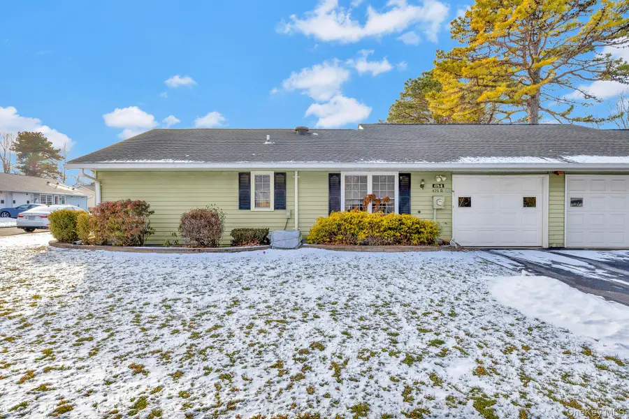 475 Darwen Drive #B, Ridge, NY 11961 - #2