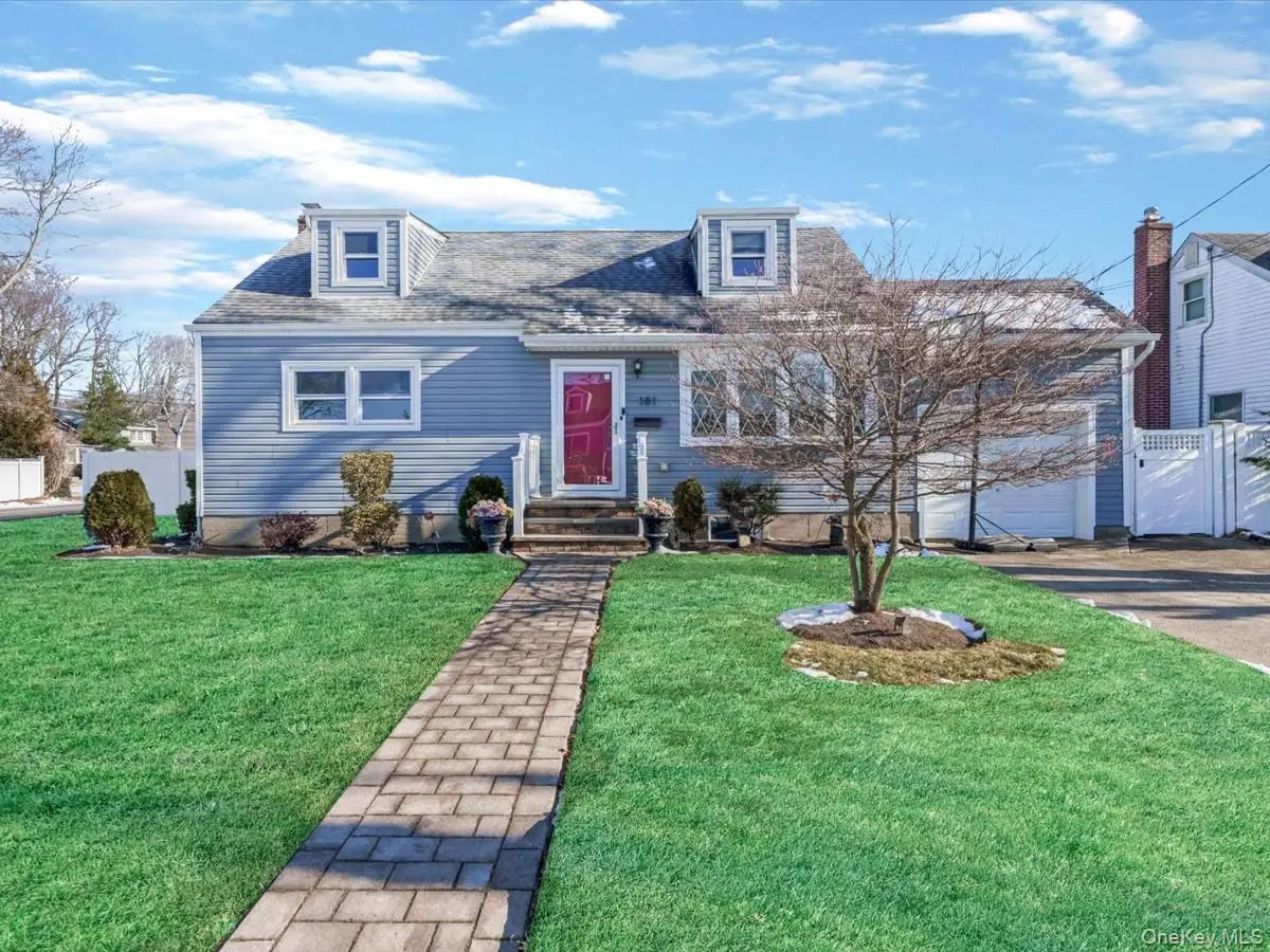 181 Whittier Avenue, North Babylon, NY 11703 - Image #1