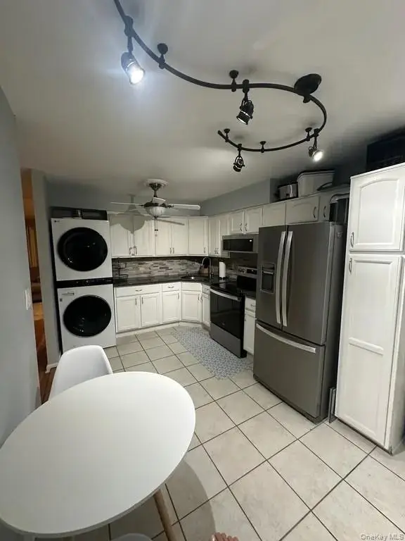 224 Farber Drive Farber #224, West Babylon, NY 11704 - Image #2