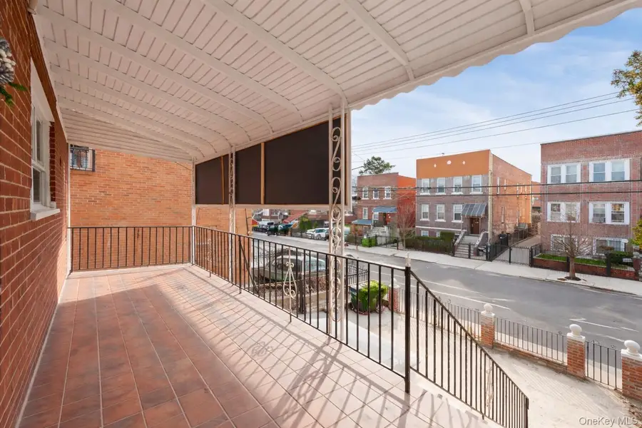 1031 E 225, Bronx, NY 10466 - Image #2