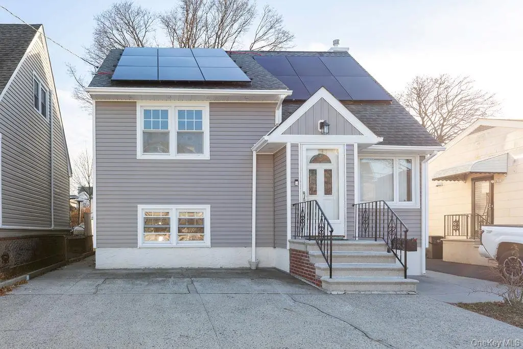 158 Reville Street, Bronx, NY 10464 - Image #1