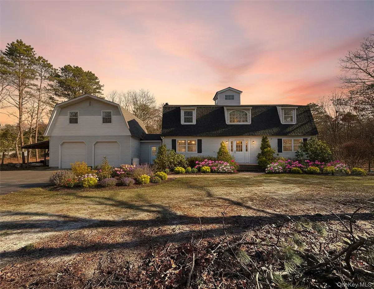31 N Cozine Road, Manorville, NY 11949 - Image #1