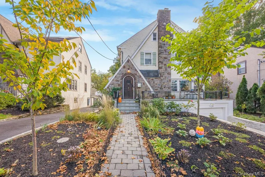 22 Palmer Ave, Mount Vernon, NY 10552 - Image #2