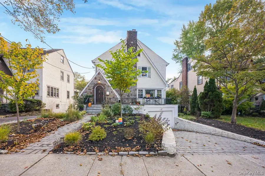 22 Palmer Ave, Mount Vernon, NY 10552 - Image #3