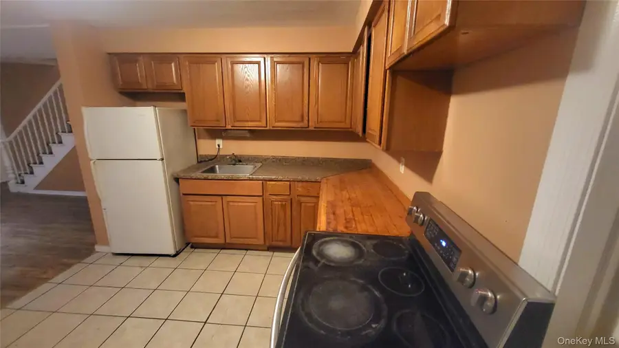 92 Academy Street, Poughkeepsie, NY 12601 - Image #3