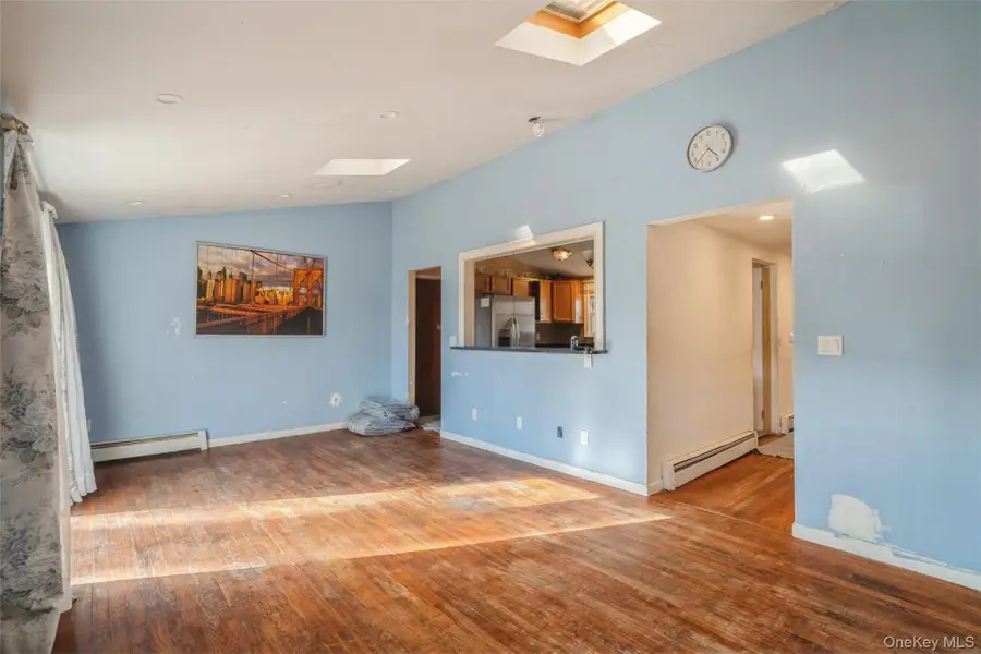 4 Laurel Lane, Shirley, NY 11967 - Image #3