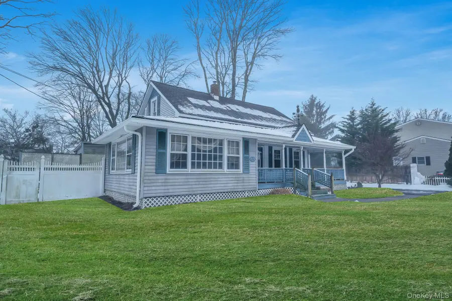 778 Terry Road, Hauppauge, NY 11788 - Image #2