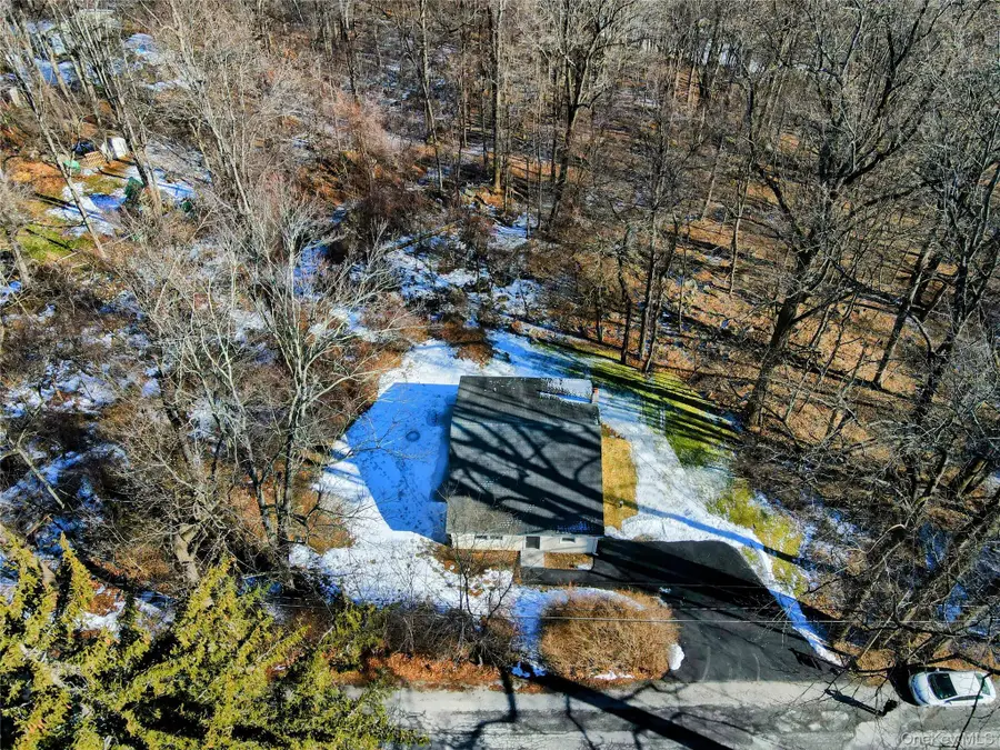 28 Quaker Road, Carmel, NY 10512 - Image #2