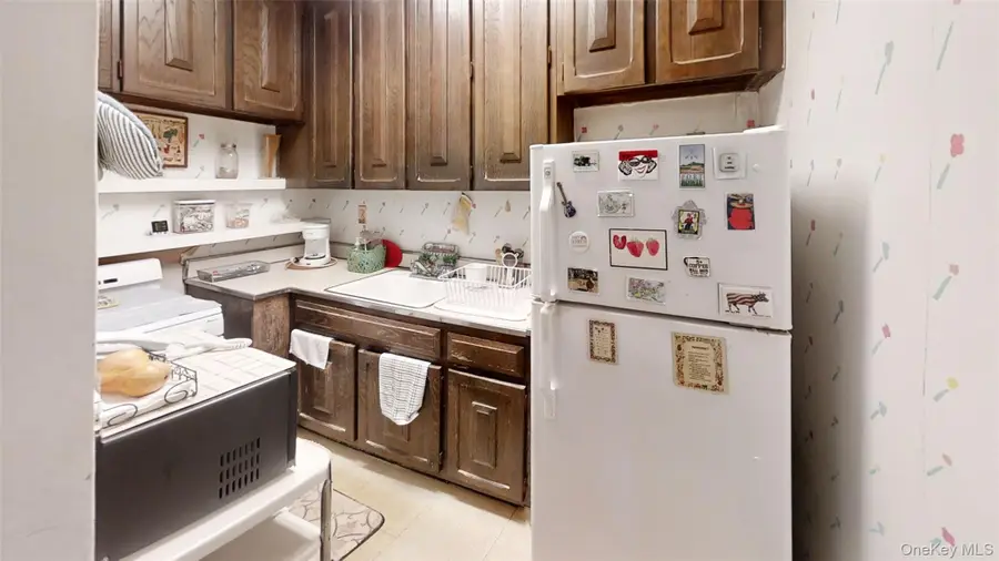 415 Gramatan Avenue #4F, Fleetwood, NY 10552 - Image #3