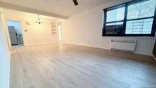 75-08 Bell Boulevard #2J, Bayside, NY 11364 - Image #2