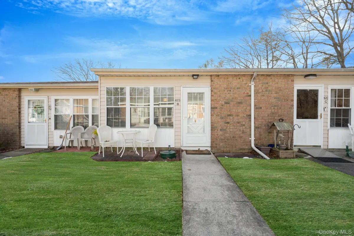 423 Woodbridge Drive #B, Ridge, NY 11961 - Image #1