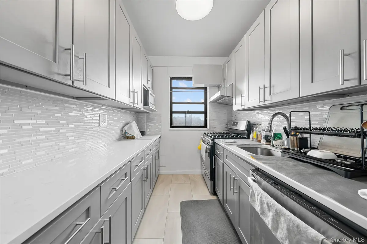 99-32 66th Road #5K, Rego Park, NY 11374 - Image #1