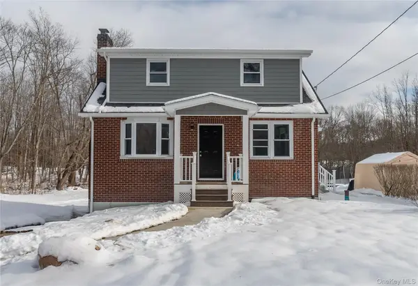 134 Old Quaker Lane, Hyde Park, NY 12538