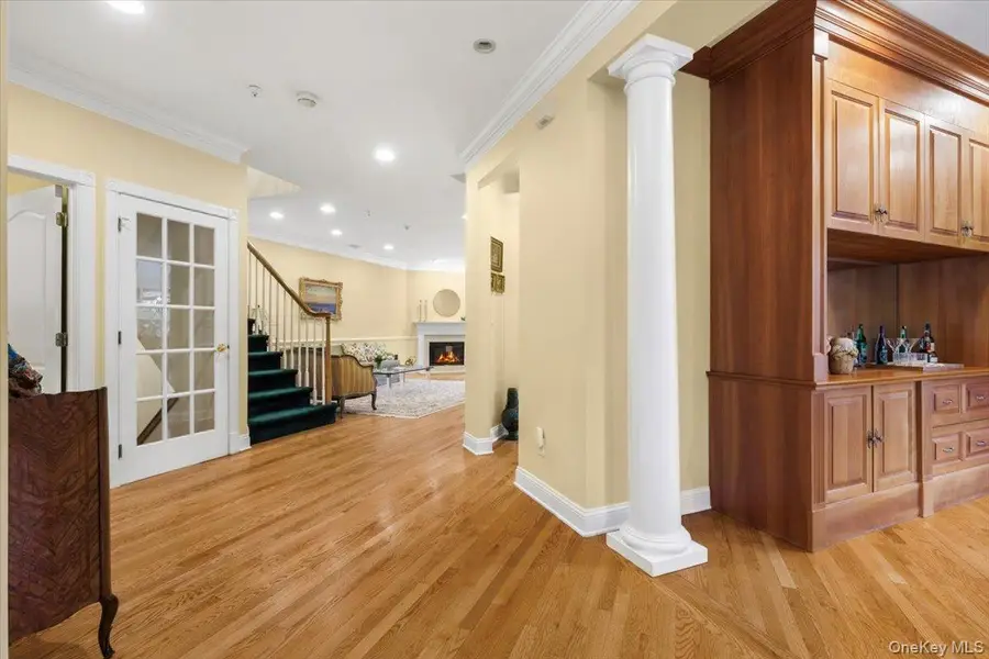 51 Club Pointe Drive, White Plains, NY 10605 - Image #2