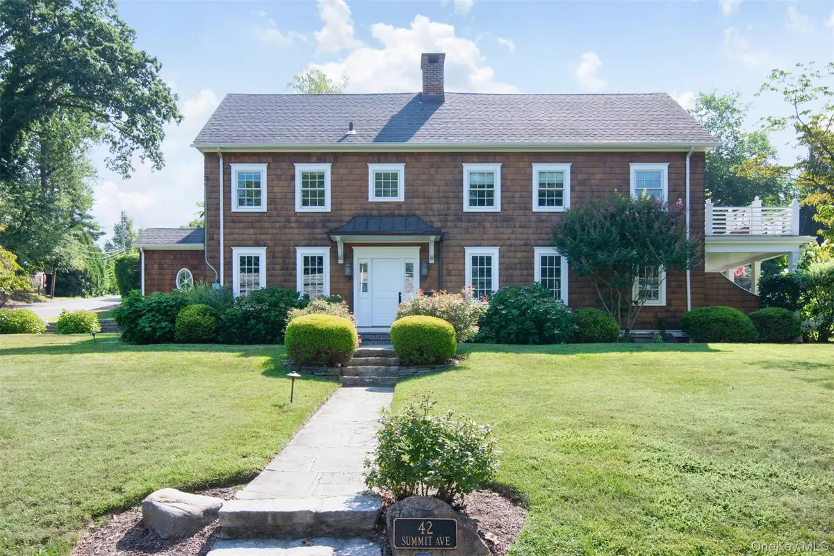 42 Summit Avenue, Bronxville, NY 10708 - Image #1