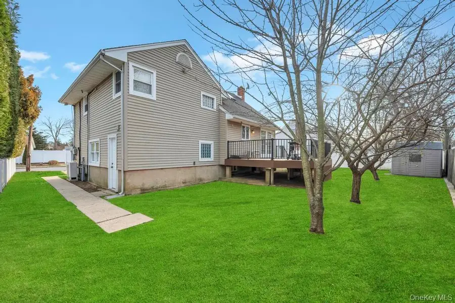 1026 Barbara Court, North Bellmore, NY 11710 - Image #3