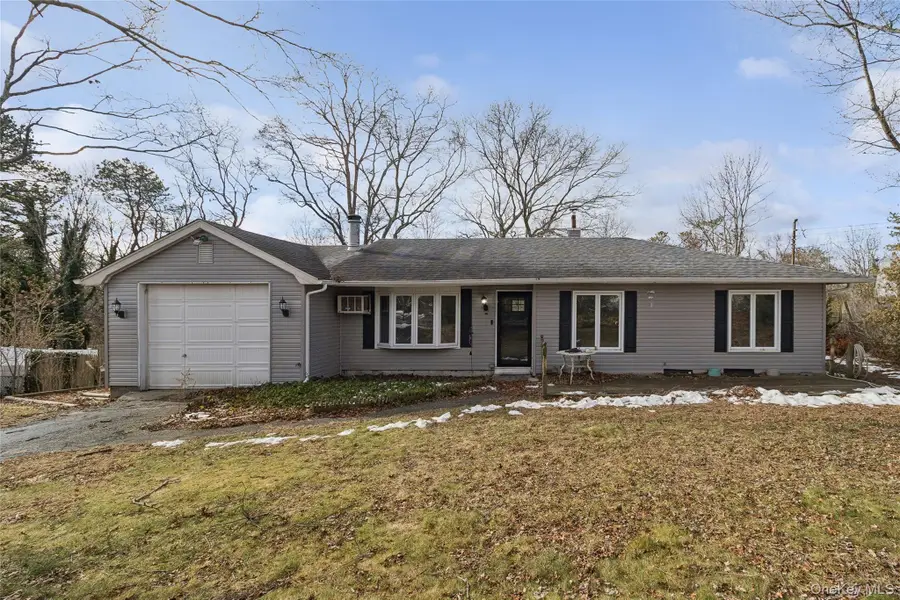 361 Decatur Avenue, Shirley, NY 11967 - Image #3