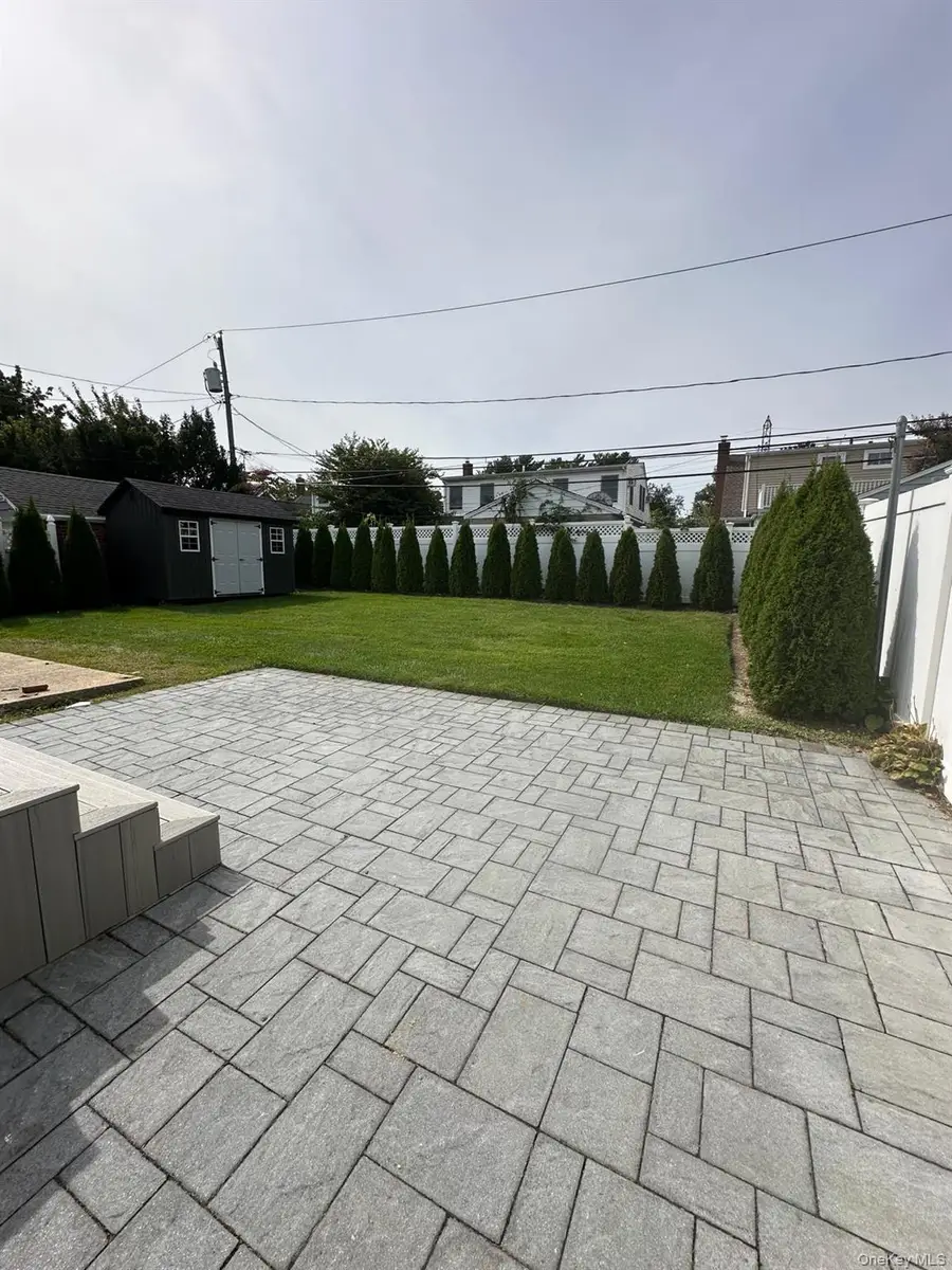 63 Pembrook Drive, Mineola, NY 11501 - #3