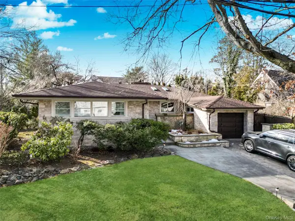 41 Erick Avenue, Hewlett, NY 11557