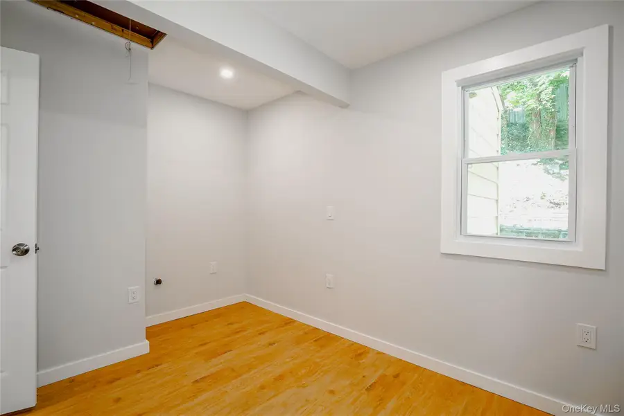 333 Spring Road, Huntington, NY 11743 - Image #3