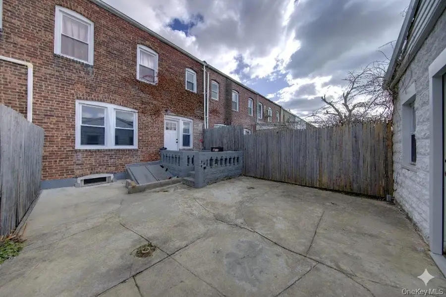 114-48 200th Street, Saint Albans, NY 11412 - Image #2