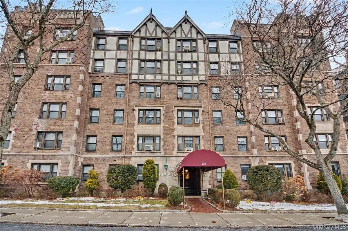 127 Garth Road #5D, Scarsdale, NY 10583 - Image #1