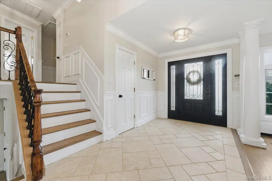 248 Bayview Avenue, Massapequa, NY 11758 - Image #2