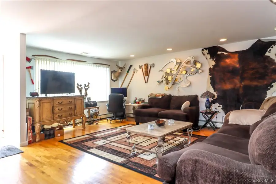 1078 Midland Avenue, Bronxville, NY 10708 - Image #2