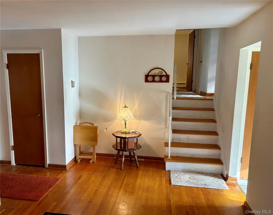 22 Appletree Drive, Rhinebeck, NY 12572 - #2