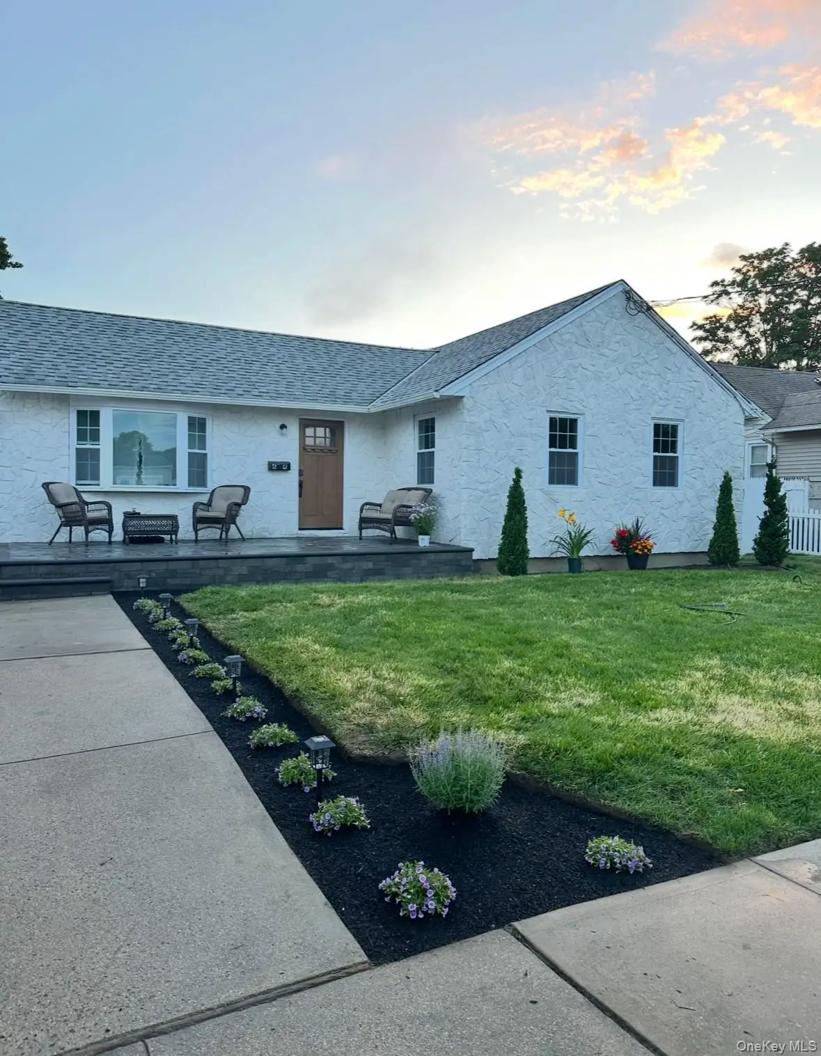 64 Nehring Avenue, Babylon, NY 11702 - Image #1