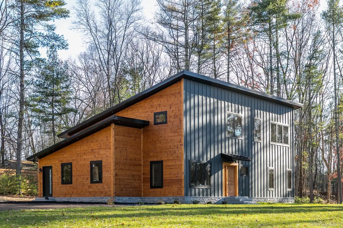 33 Betten Court, Saugerties, NY 12477 - #1