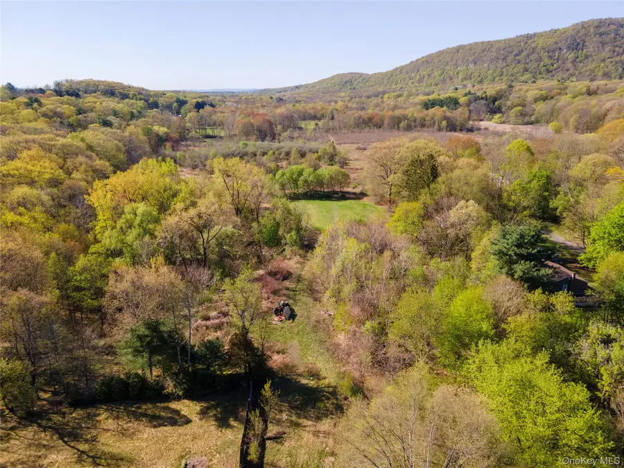 378 Union Center Road, Ulster Park, NY 12487 - Image #2